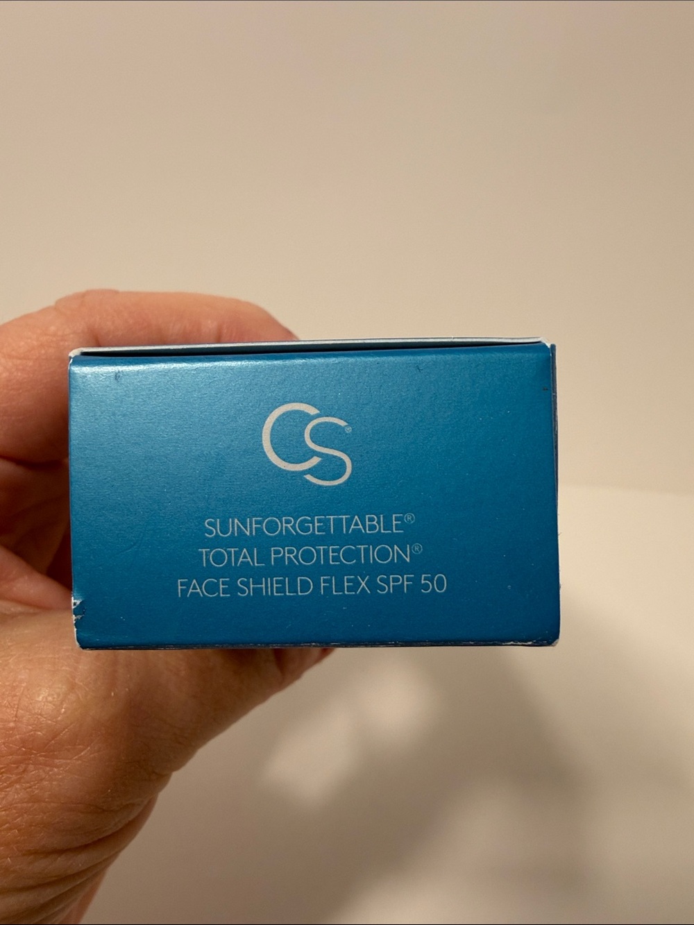 Sunforgettable Total Protection Face Shield Flex SPF 50 - Blue/White - Picture 6 of 7
